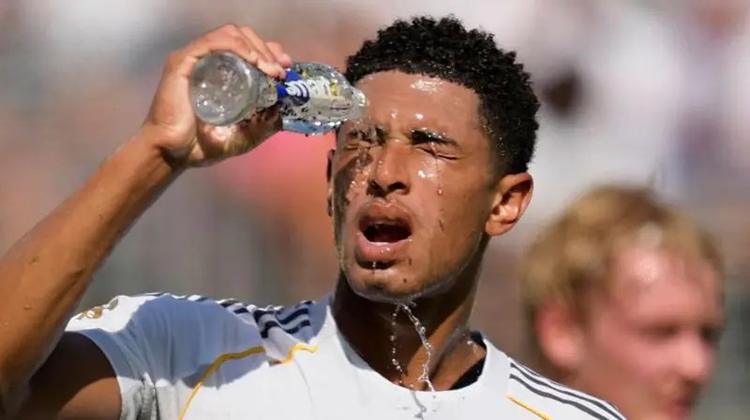 Cientistas alertam para calor na Copa do Mundo e dizem que Fifa coloca jogadores em risco