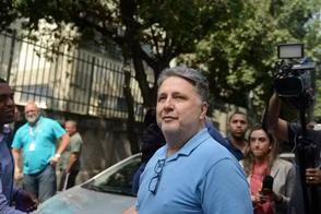 Defesa de Garotinho protocola petição pedindo urgência para julgamento de sua candidatura