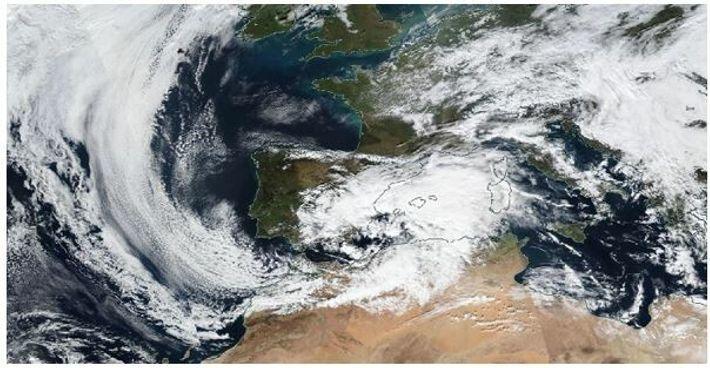 Llega una DANA acompañada de vaguadas a España esta semana: estas son las zonas que podrían registrar tormentas intensas