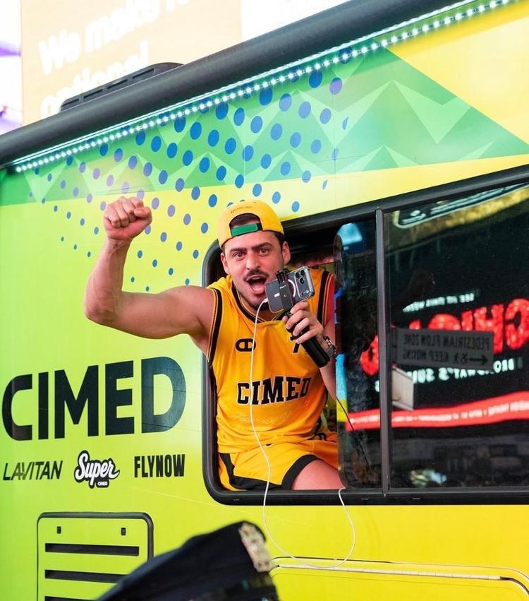 Jon Vlogs transforma cobertura da Copa do Mundo 2026 em fenômeno digital com o Copathon