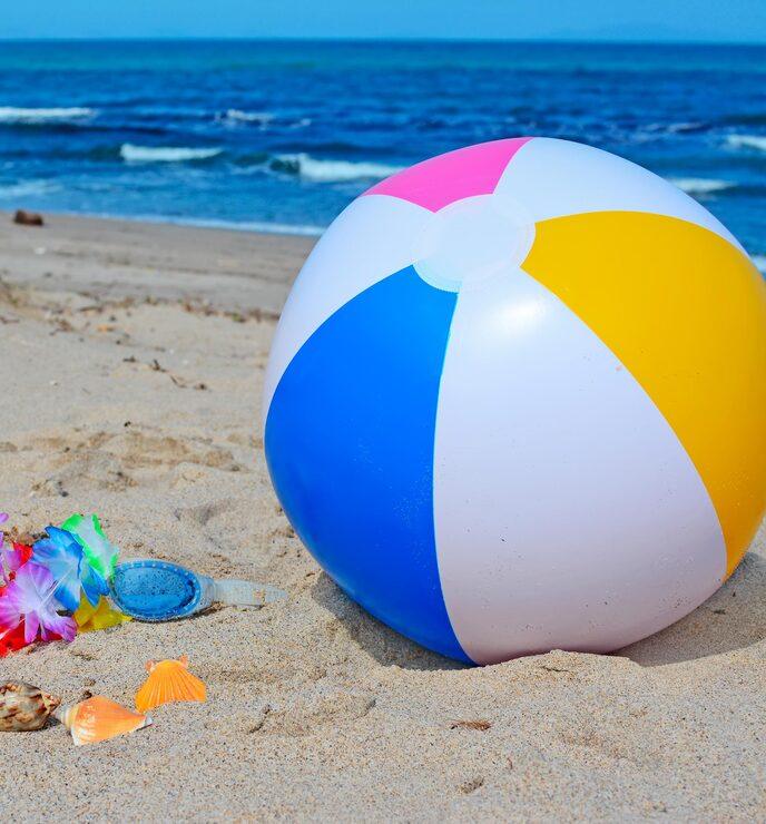 🏖️ Palla da spiaggia: come smaltirla correttamente?