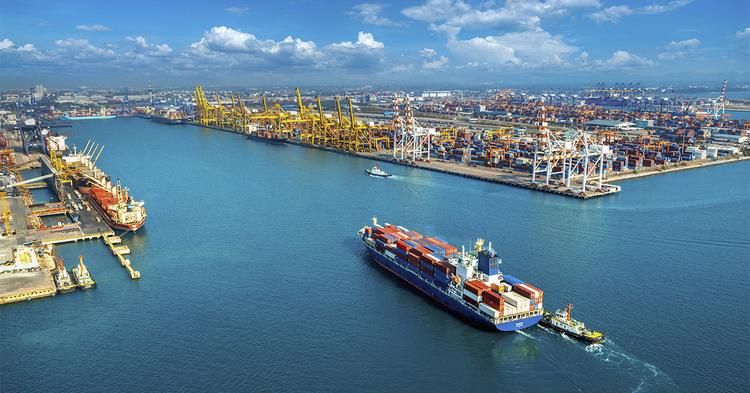 Exportação em alta estimula investimento em portos do Sul
