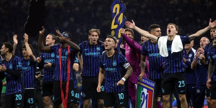 Trionfo Inter: il successo sul Parma vale il 21esimo tricolore. Thuram e Mkhitaryan firmano la festa