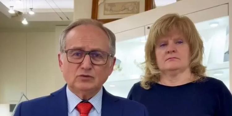 La moglie di Roggero a Mattarella: "Non è giustiziere. Chiedo clemenza". Meloni: "Chi può giudicare la paura di quell'uomo?"