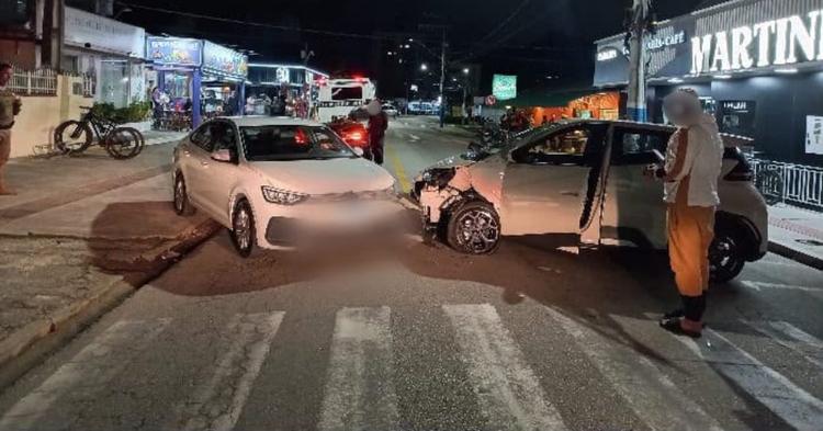 Motorista embriagado invade pista e provoca colisão frontal com criança ferida em Camboriú