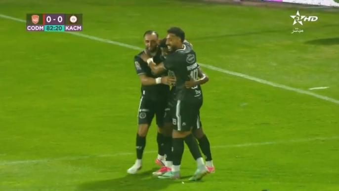 الكوكب المراكشي يعود بانتصار ثمين من مكناس بهدف قاتل