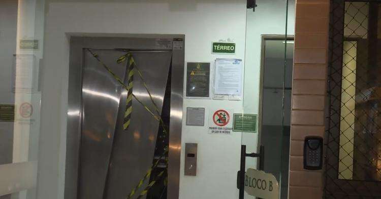 Condomínio onde elevador caiu e deixou três feridos processou construtora por falhas estruturais, em João Pessoa