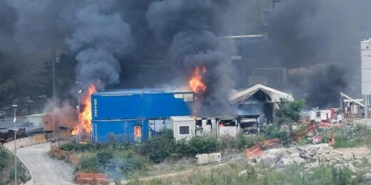 Scontri No Tav in Val di Susa: 450 identificati e oltre 120 feriti tra le forze dell'ordine. Il movimento: «Eravamo in 20mila»