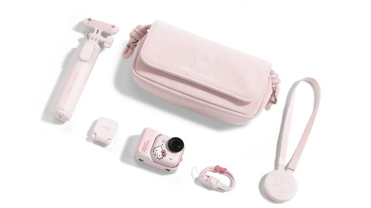 The Insta360 GO Ultra x Hello Kitty Limited Edition bundle with accessories.