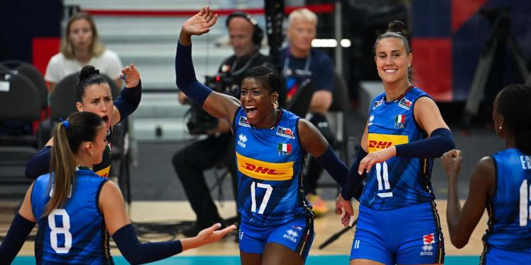 Europei, poker di vittorie per l'Italvolley femminile: le ragazze di Velasco hanno battuto anche la Slovacchia