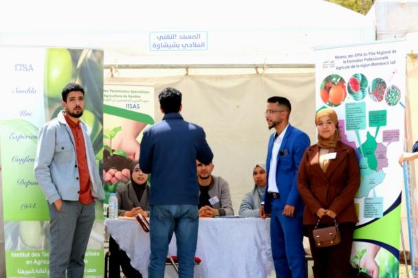 عامل إقليم شيشاوة يفتتح النسخة السادسة من الملتقى الإقليمي للتوجيه بحضور وازن للمؤسسات التعليمية والتكوينية