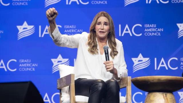 Caitlyn Jenner pede ajuda a Trump após ter gênero trocado para masculino em passaporte