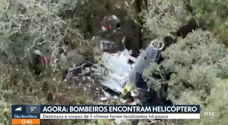 Helicóptero com cantor Rick é encontrado; não há sobreviventes