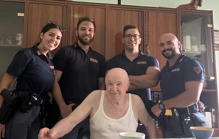TORINO – La Polizia di Stato aiuta un pensionato che aveva bisogno di umanità e vicinanza