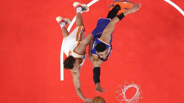 Com recorde, Knicks massacram Hawks e avançam às semifinais; Timberwolves também se classificam