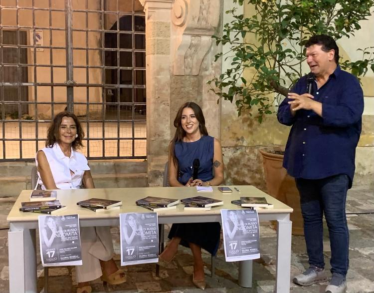 Tricase, Civita Di Russo presenta “Indomita”: lotta alle mafie