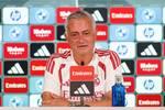 Mourinho: "Los capitanes están jugando un poco a la defensiva..."