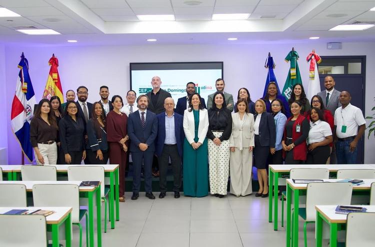 CEF.- Santo Domingo designa nueva rectora
