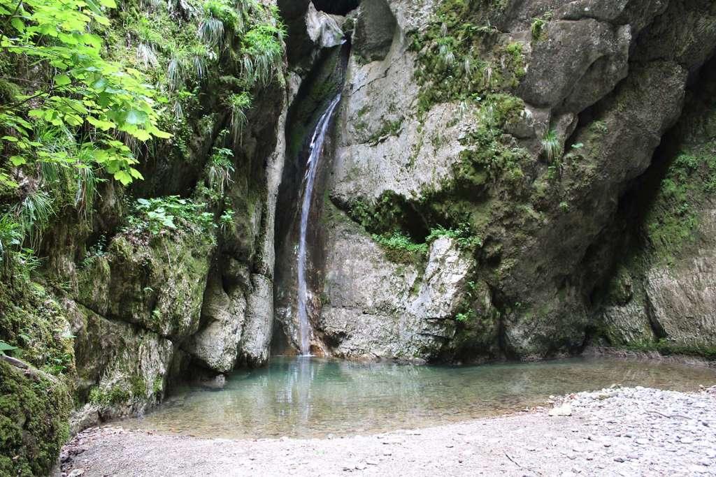 Fuga dal caos costiero: la classifica dei 5 borghi interni del Cilento, Vallo di Diano e Alburni per un weekend estivo di relax