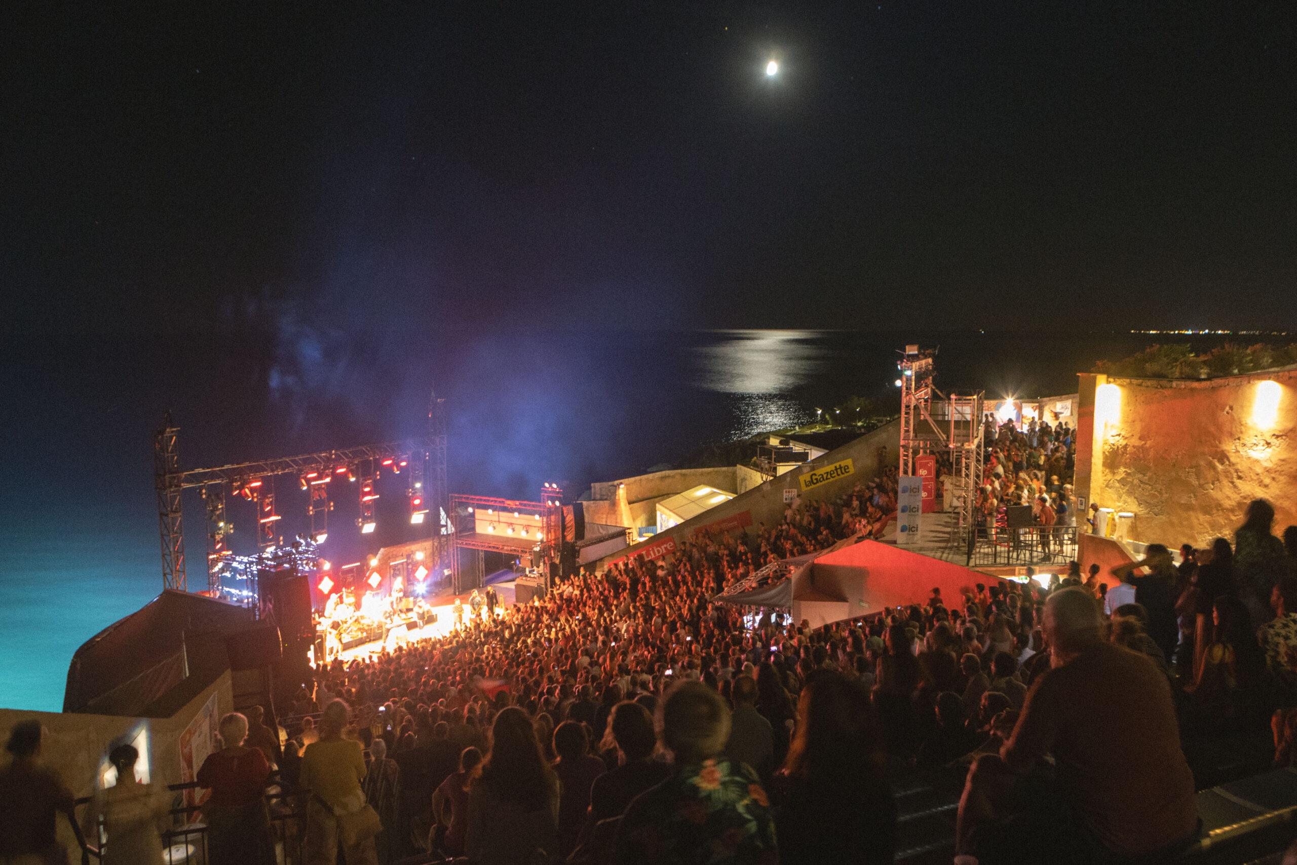 Le monde a rendez-vous au Théâtre de la Mer à Fiest’A Sète