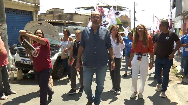 Kalil defende ações para moradores de vilas e favelas durante visita ao Morro do Papagaio