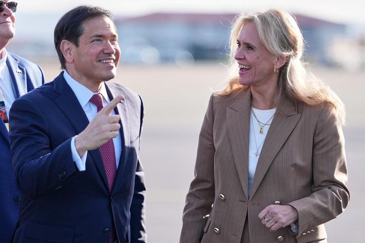 Durante visita à Islândia, Marco Rubio diz que país é estratégico para segurança do Atlântico Norte
