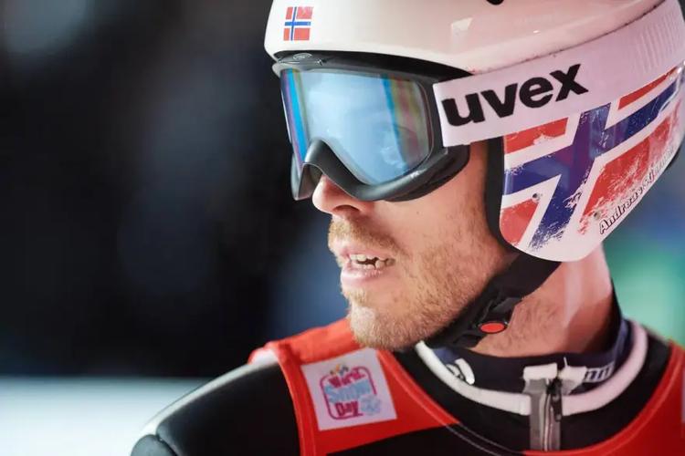 Saut à ski, ski nordique, Norvège, coupe du monde, sports d'hiver, vol à ski