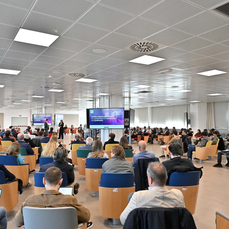I dieci anni di Apple Academy a Napoli. Via alle celebrazioni