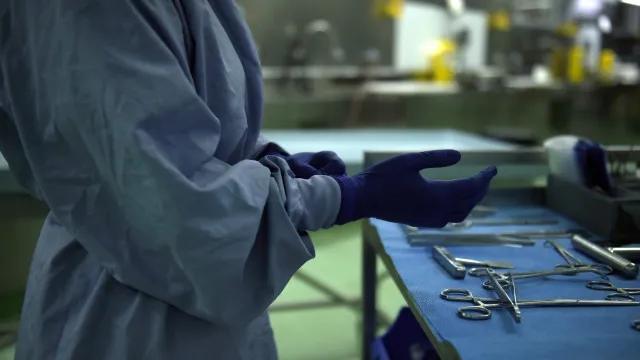 O que acontece durante uma autópsia?