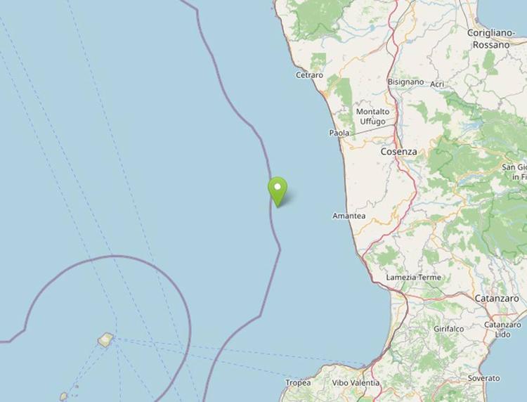 Forte terremoto in Calabria: magnitudo 6.1, la scossa avvertita in tutto il Sud Italia