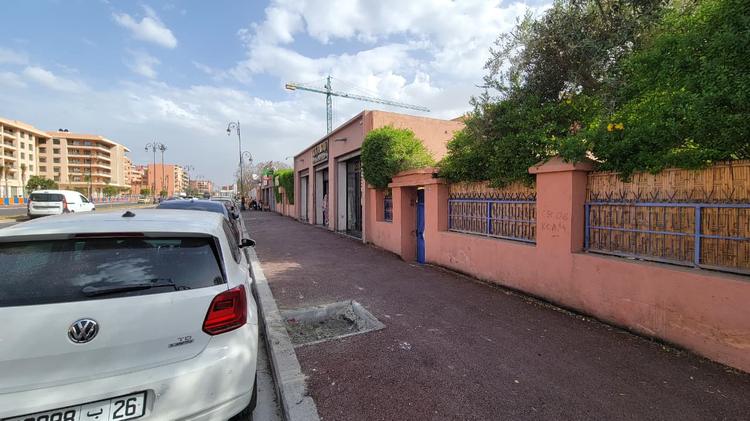 الوالي خطيب الهبيل يتدخل لانهاء عبث احتلال أرصفة شارع مولاي عبد الله بمراكش