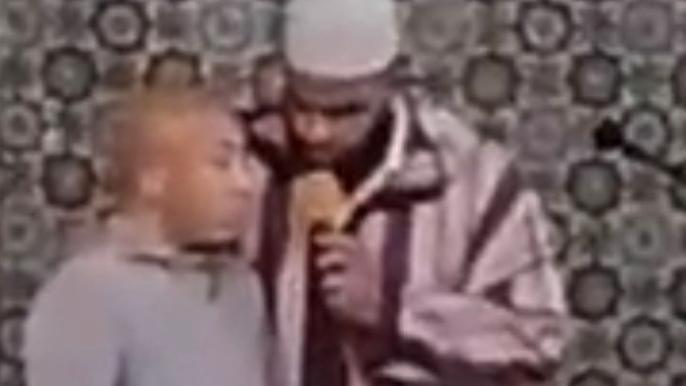 مواطن صيني يعلن إسلامه بمسجد الضحى بمراكش