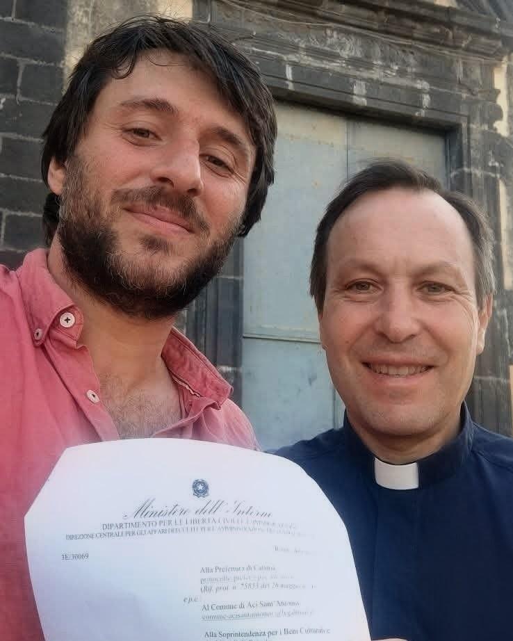 ⛪ 𝗢𝗟𝗧𝗥𝗘 𝗨𝗡 𝗠𝗜𝗟𝗜𝗢𝗡𝗘 𝗗𝗜 𝗘𝗨𝗥𝗢 𝗣𝗘𝗥 𝗟𝗔 𝗖𝗛𝗜𝗘𝗦𝗔 𝗗𝗘𝗟𝗟𝗔 𝗠𝗘𝗥𝗖𝗘' 💵 𝗨𝗻 𝗺𝗶𝗹𝗶𝗼𝗻𝗲 𝗲...