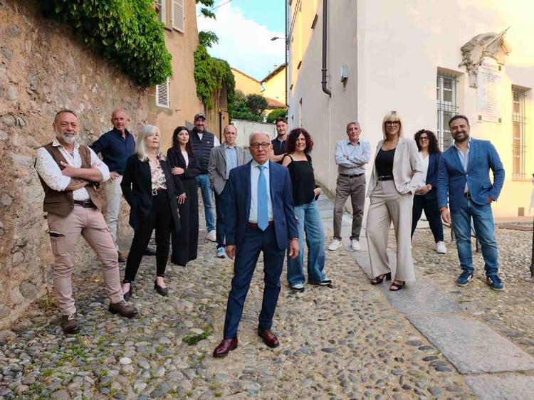 CASTELLAMONTE – Elezioni: i complimenti di Tomaino a Mazza per la vittoria