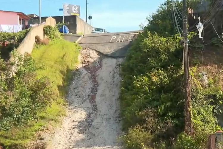 Rua 'paredão' no Paraná: secretaria estadual pede à prefeitura relatório de segurança para pedestres