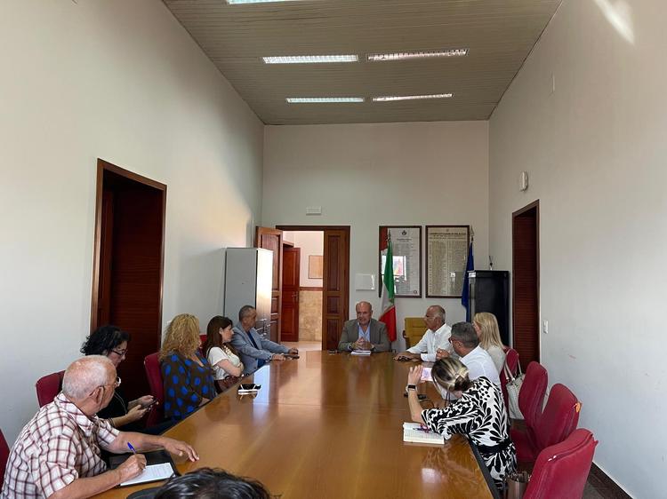 Il Sindaco Midili illustra le priorità dell’amministrazione per i prossimi anni Infrastrutture, servizi, sport, politiche sociali, turismo e partecipazione al centro della programmazione