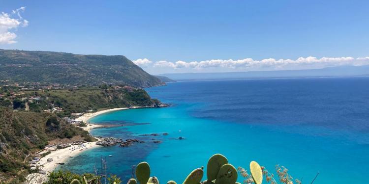 Controlli sulle spiagge di Capo Vaticano, tre titolari denunciati e attrezzature sequestrate