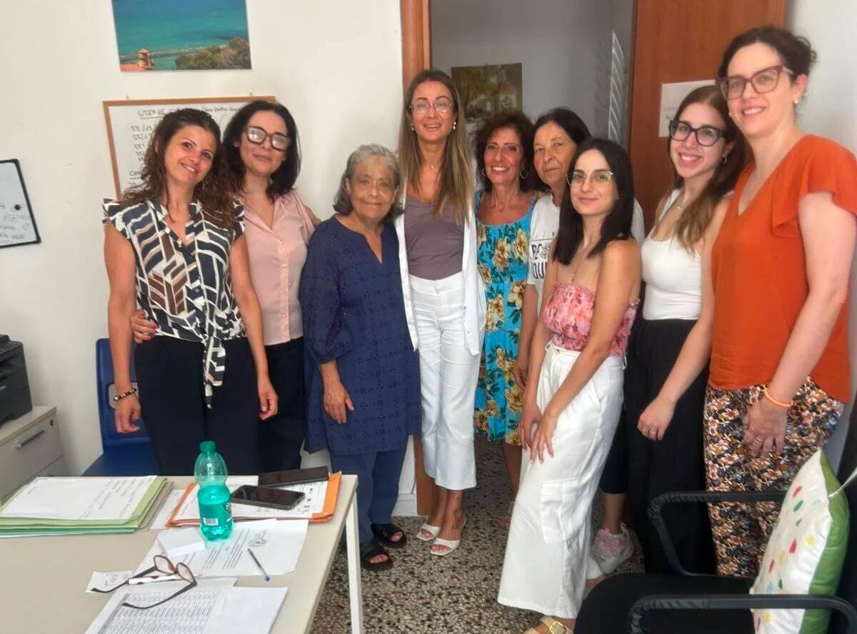 Castellabate accoglie Nunzia Schiano: visita speciale all’Ufficio Politiche Sociali