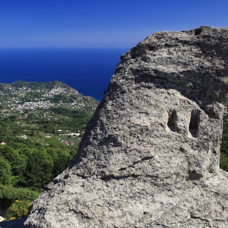 Gli italiani e il ponte del 2 giugno: Sicilia, Ischia e mare tra le mete più cercate