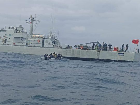 البحرية الملكية تُنقذ 59 مرشحا للهجرة السرية من الغرق