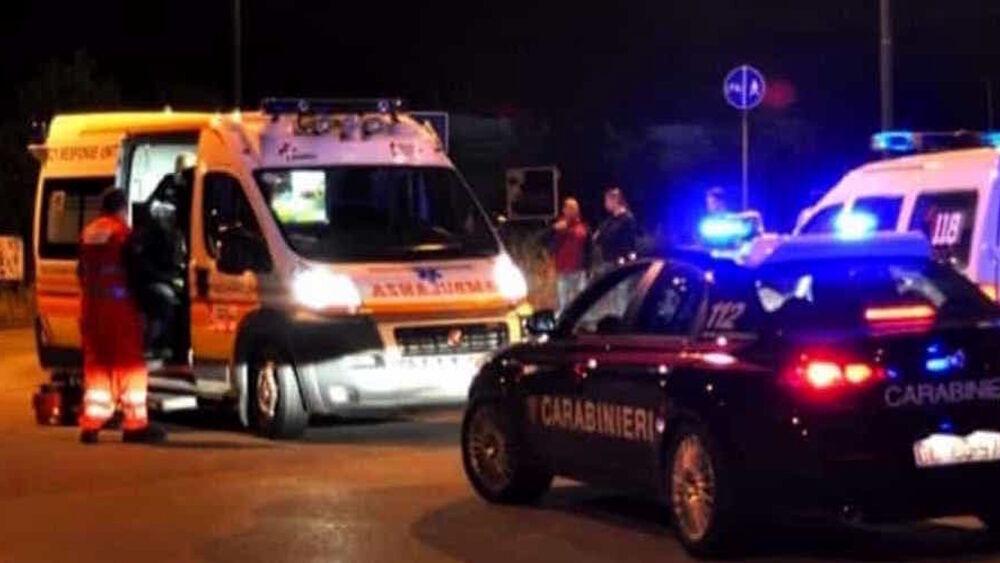 Sparatoria a Napoli, ferite due ragazze: colpite per errore durante un conflitto a fuoco