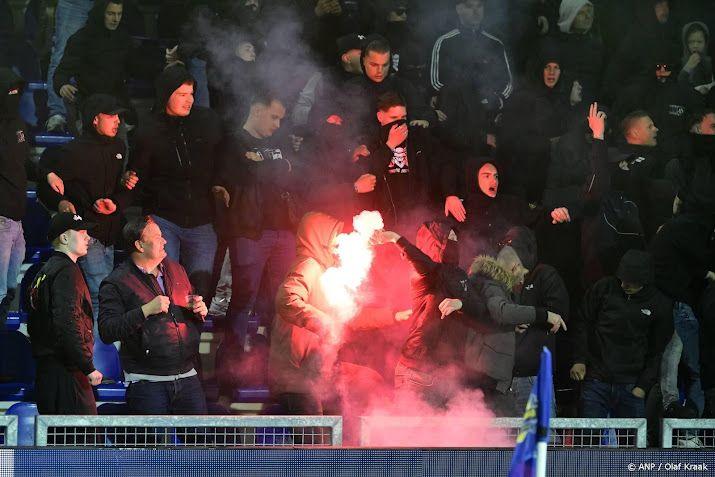 NAC wil zware straf voor vuurwerkafsteker in uitvak bij Vitesse