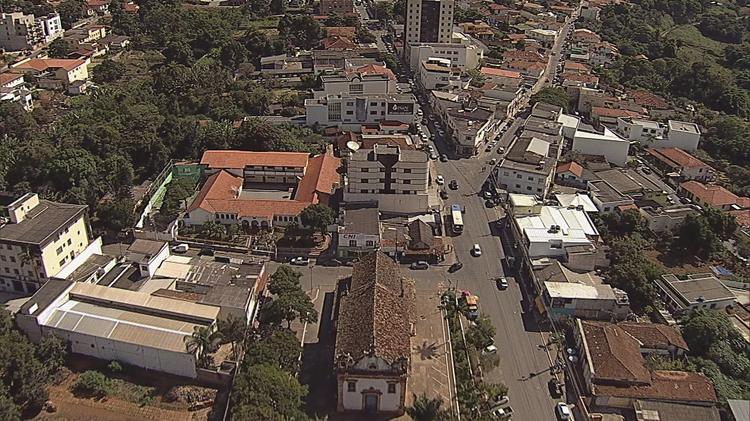 Prefeitura de Mateus Leme anuncia que vai rescindir contrato com a Copasa após falhas no abastecimento