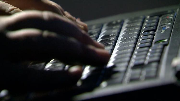 Golpes do PIX e do falso advogado: ES registra média de 144 casos de estelionato por dia no 1º semestre