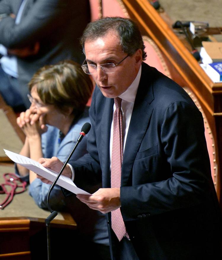 Banche, il furore del Pd contro Giorgetti