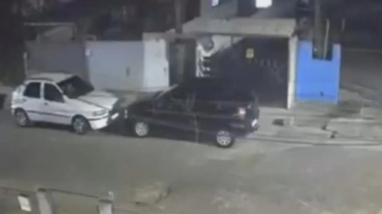 Dois homens são mortos em tiroteio em Canoas; vídeo mostra momento dos disparos