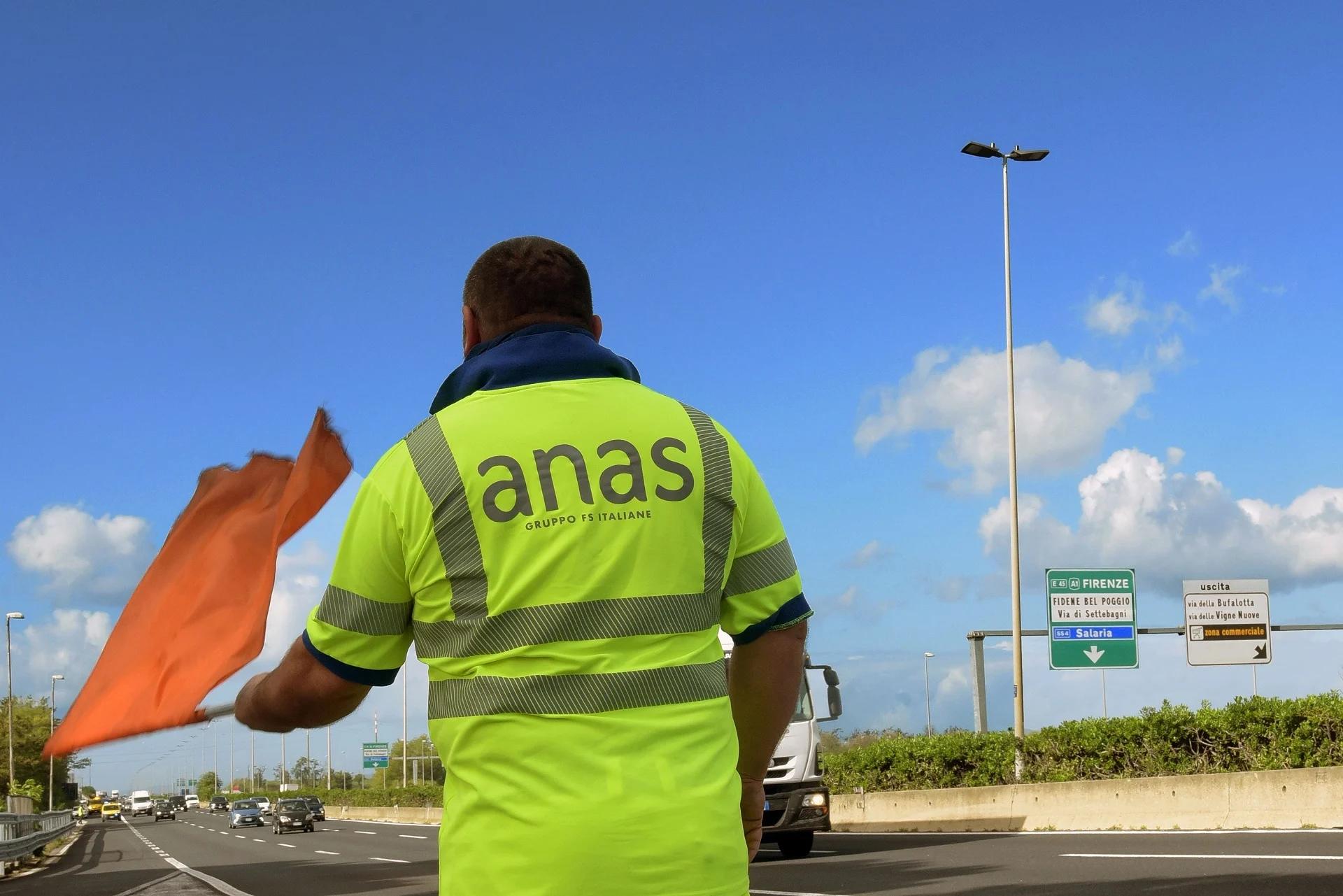Esodo estivo, scatta il piano Anas: oltre 27 milioni di veicoli in viaggio nel weekend del bollino rosso
