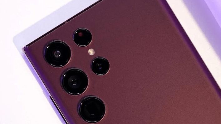 سامسونج تدعم Galaxy S24 Ultra بكاميرة للتكبير البصري حتى 5 مرات