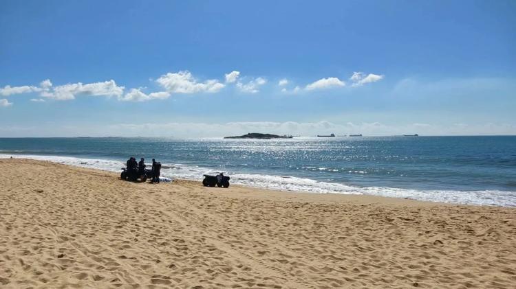 Homem é encontrado morto no mar da Praia de Itaparica, em Vila Velha