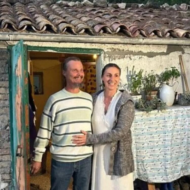 Famiglia del bosco: dopo 11 mesi i figli tornano a casa per il weekend